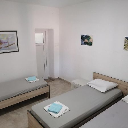 Apartman Milan Обровац Экстерьер фото