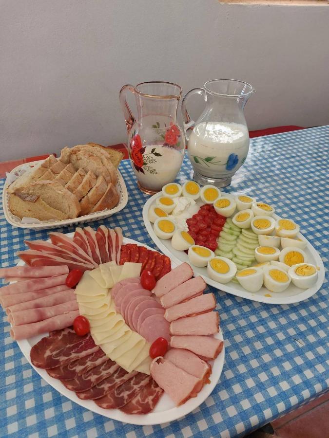 Apartman Milan Обровац Экстерьер фото